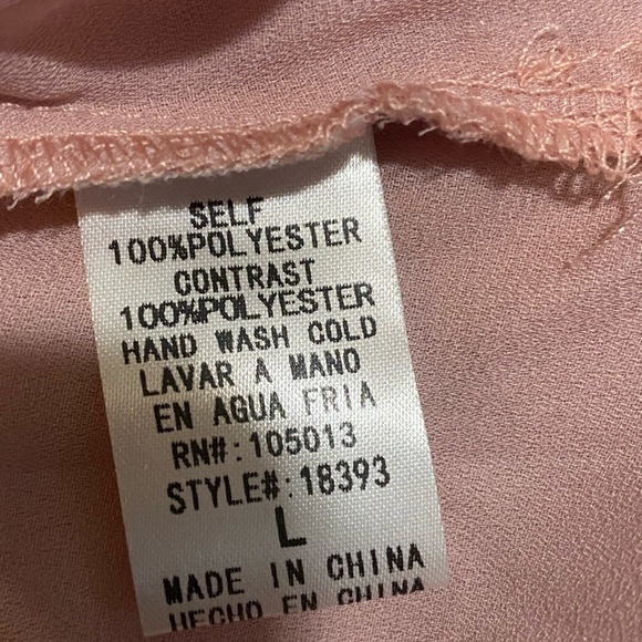 Andree by Unit Capped Sleeve Pink Tank Blouse - Picture 7 of 7